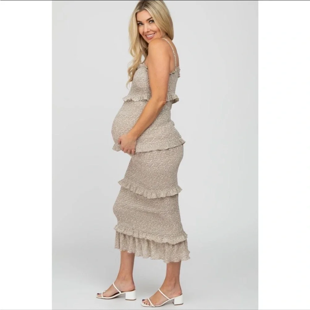 NWOT PinkBlush Taupe Leaf Print Smocked Fitted Maternity Midi Dress Taupe Medium
